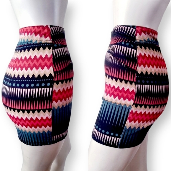 H&M Multicolored Tribal Chevron Skirt Size 2 - Picture 3 of 7